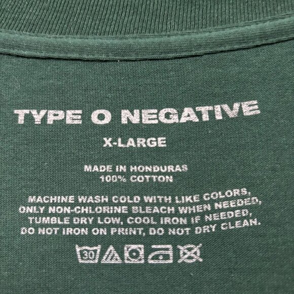 Type O Negative Bloody Kisses Gothic Metal Band T-Shirt Size Extra Large - Picture 4 of 4